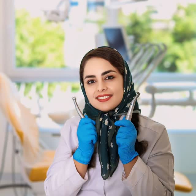 دکتر فریبا لاجوردی