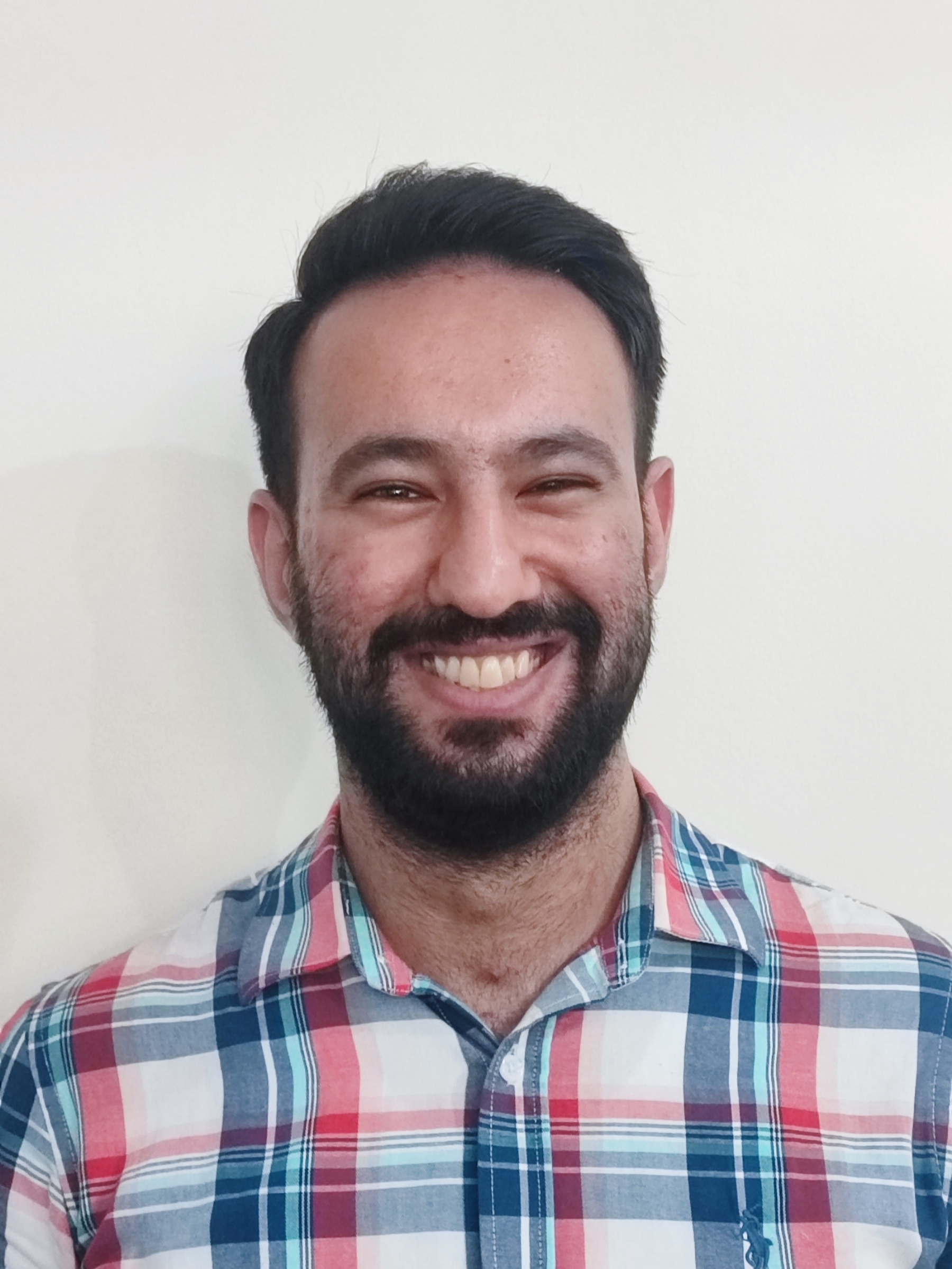 ساسان باقری